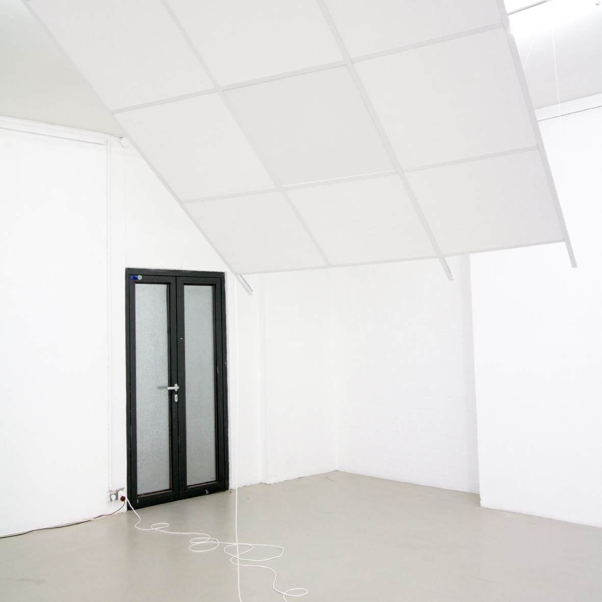 Heiko Wommelsdorf – Weiße Dusche